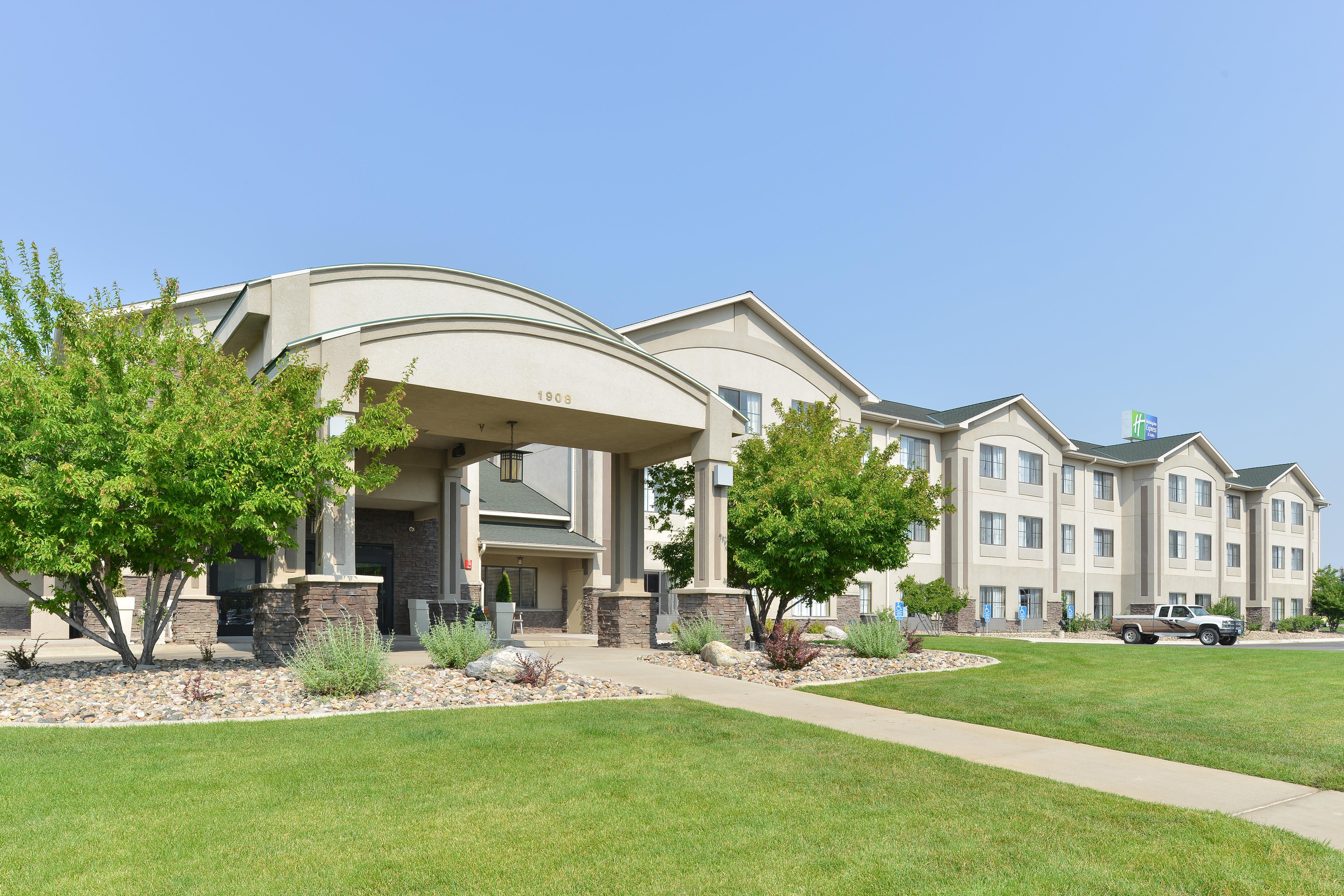 Holiday Inn Express Hotel & Suites Gillette By Ihg Exterior foto