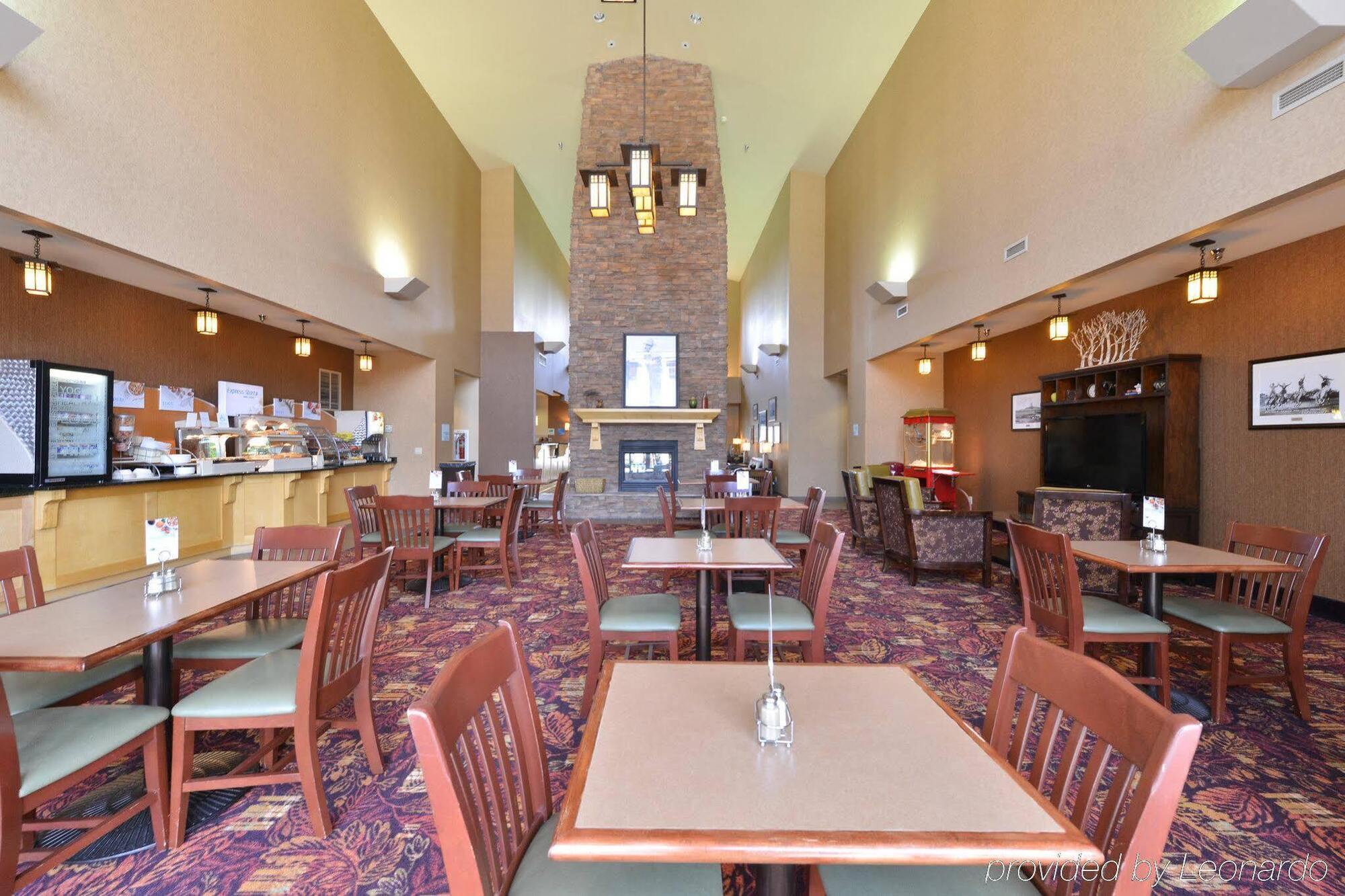 Holiday Inn Express Hotel & Suites Gillette By Ihg Exterior foto